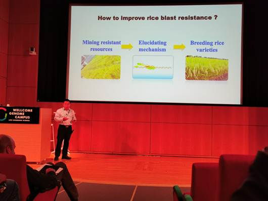 说明: D:\办公室文件\陈学伟 出国\陈学伟-出国英国\照片\4.jpg